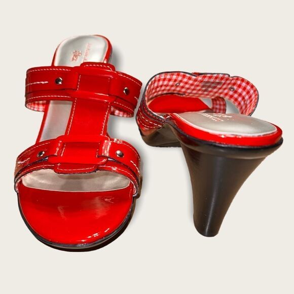 NWOT AK Anne Klein iflex Red Heels sz 10 - Picture 3 of 7